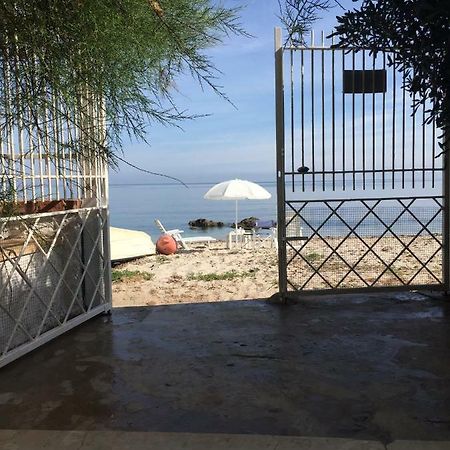 לינה וארוחת בוקר קאריני A Casa Di Giuseppe 2 מראה חיצוני תמונה