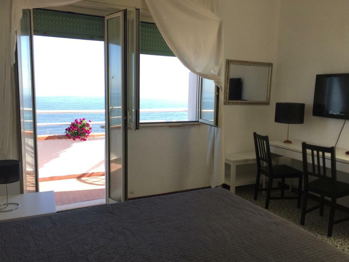 לינה וארוחת בוקר קאריני A Casa Di Giuseppe 2 מראה חיצוני תמונה